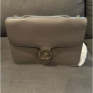 Barely used authentic Gucci purse! Asking for $900 OBO.